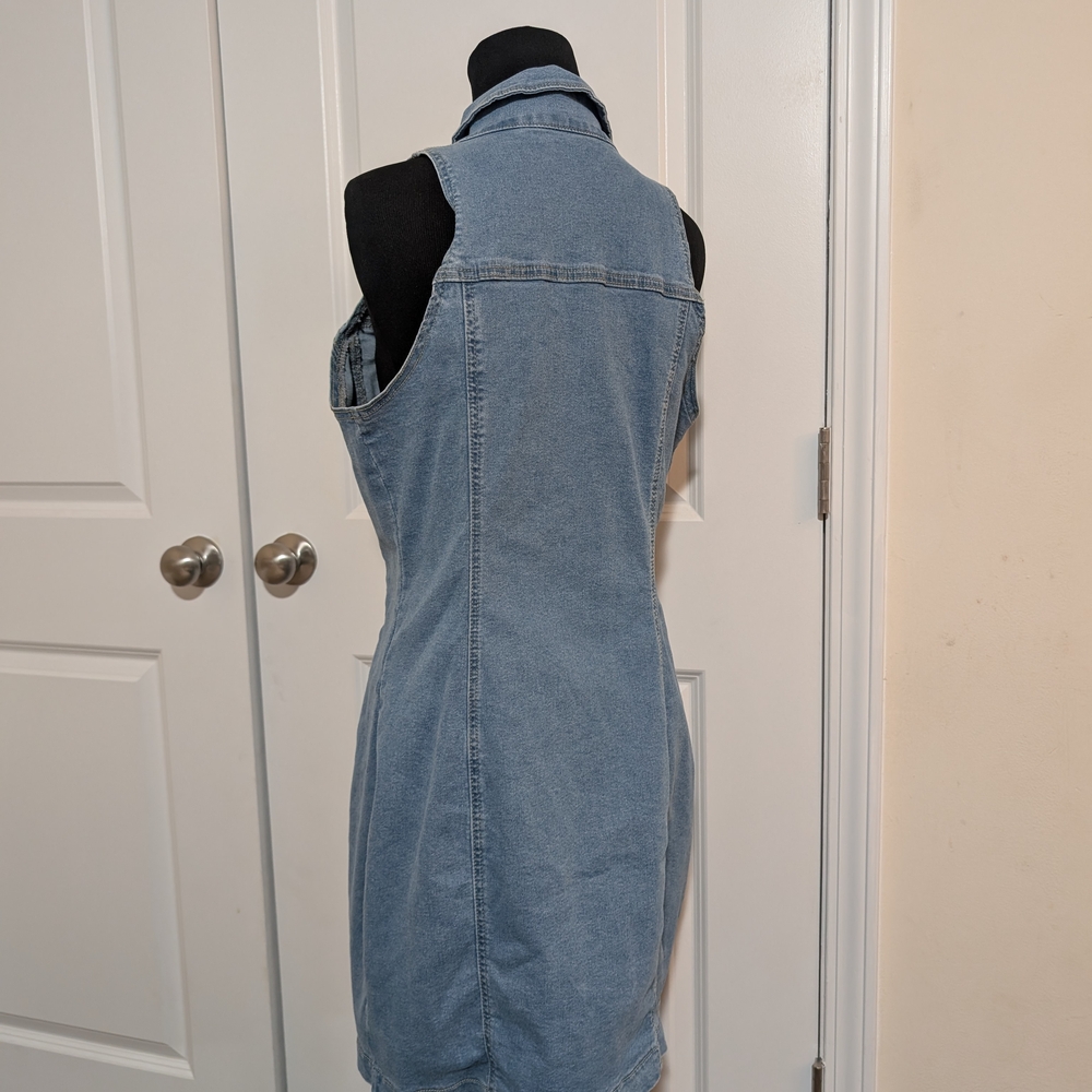 Denim Button-Up Dress - Picture 2 of 4